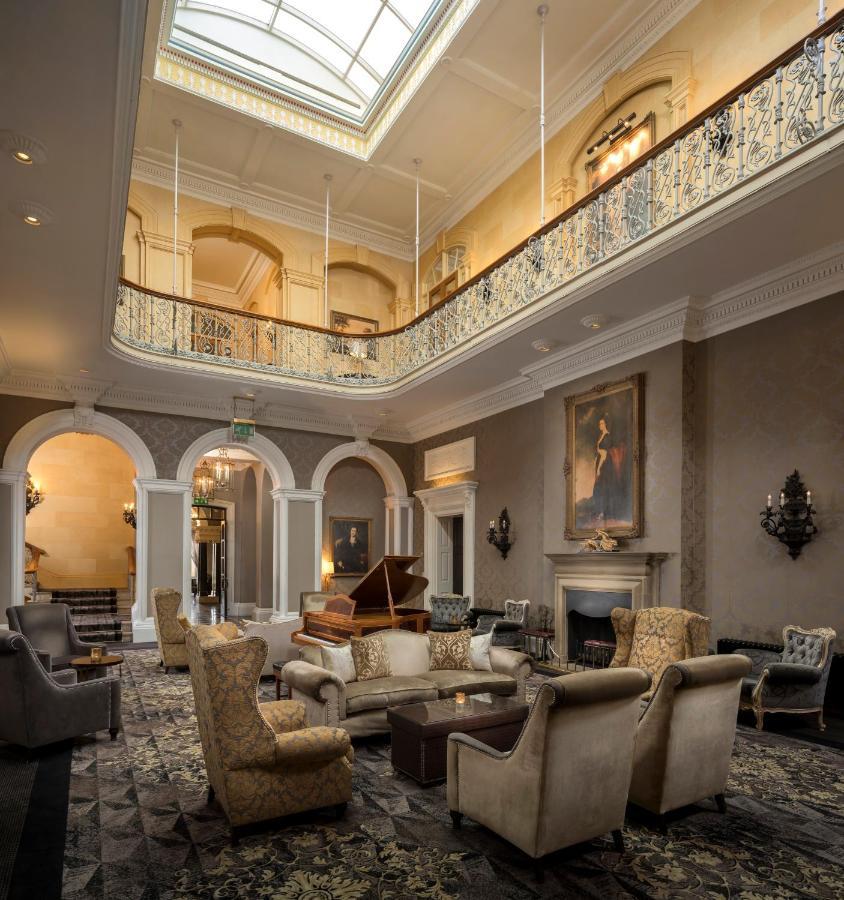Oulton Hall Hotel, Spa & Golf Resort Leeds  Zewnętrze zdjęcie
