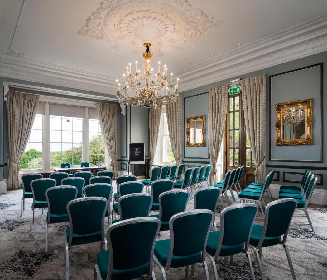 Oulton Hall Hotel, Spa & Golf Resort Leeds  Zewnętrze zdjęcie