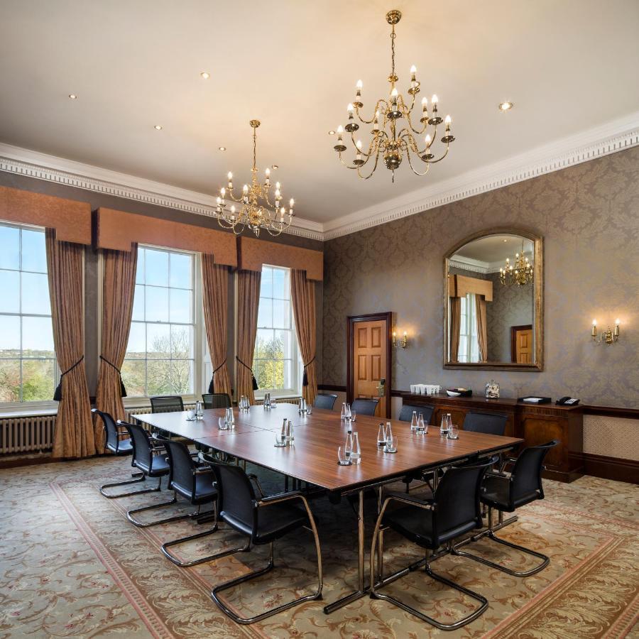 Oulton Hall Hotel, Spa & Golf Resort Leeds  Zewnętrze zdjęcie