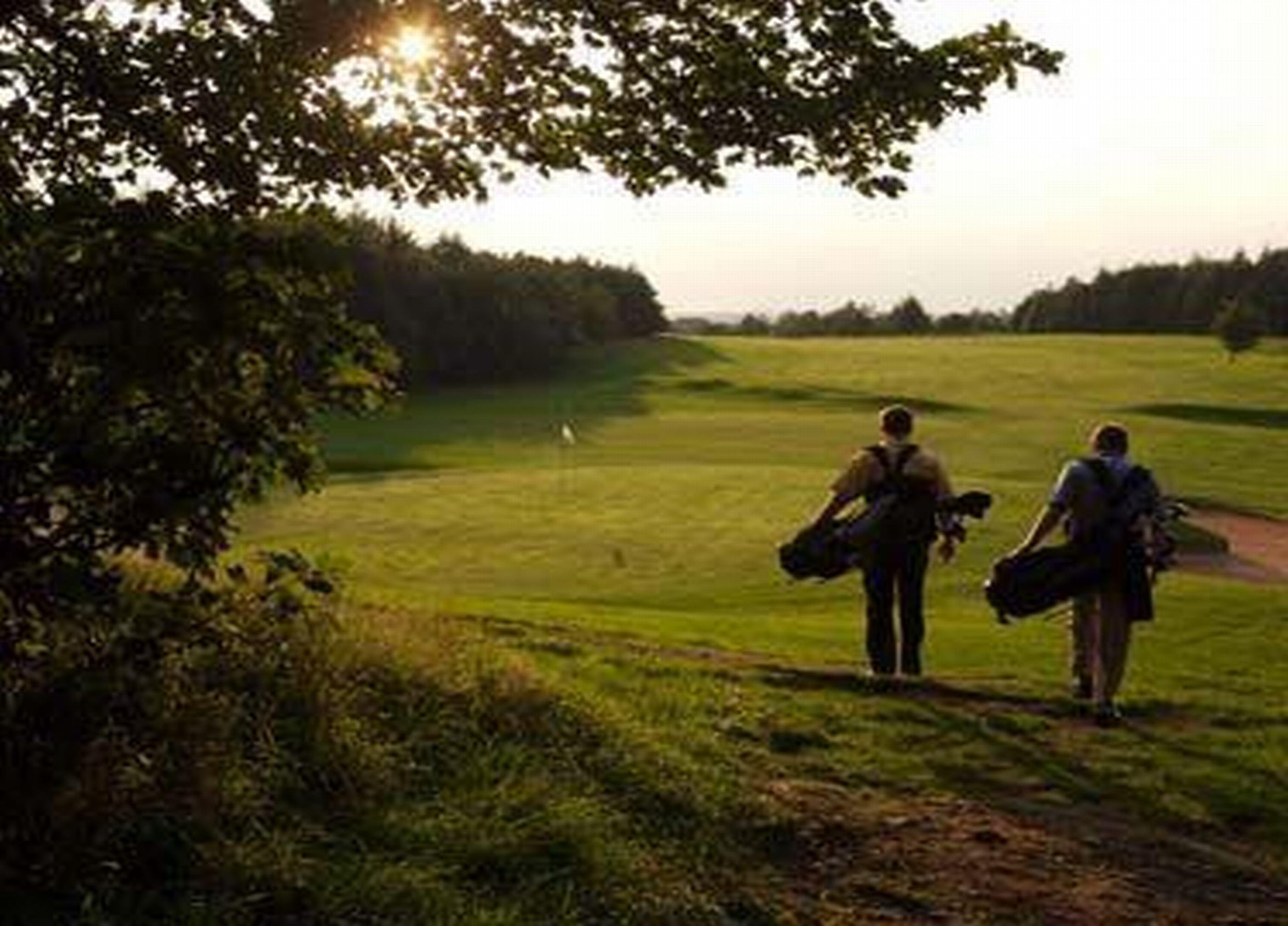 Oulton Hall Hotel, Spa & Golf Resort Leeds  Zewnętrze zdjęcie