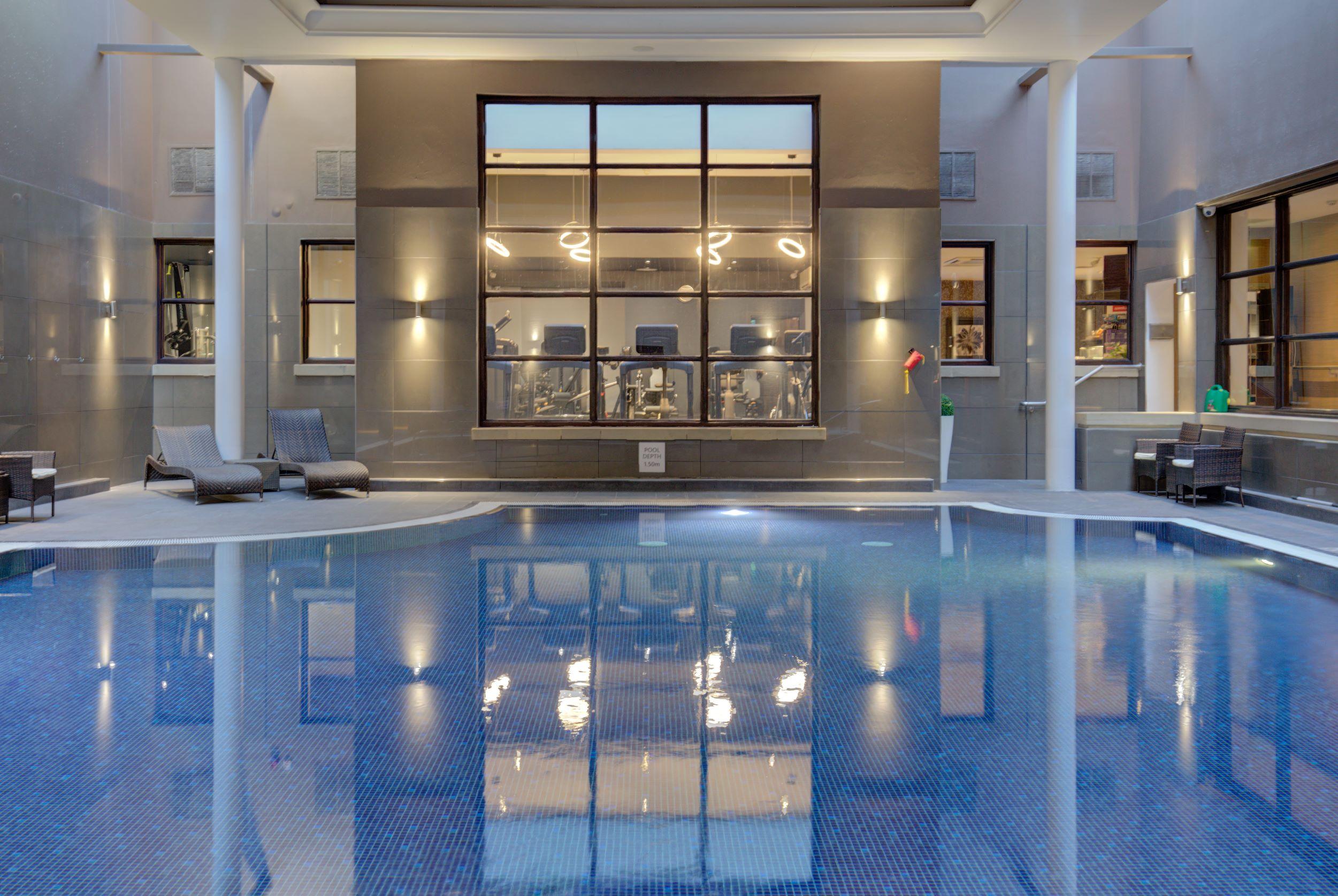 Oulton Hall Hotel, Spa & Golf Resort Leeds  Zewnętrze zdjęcie