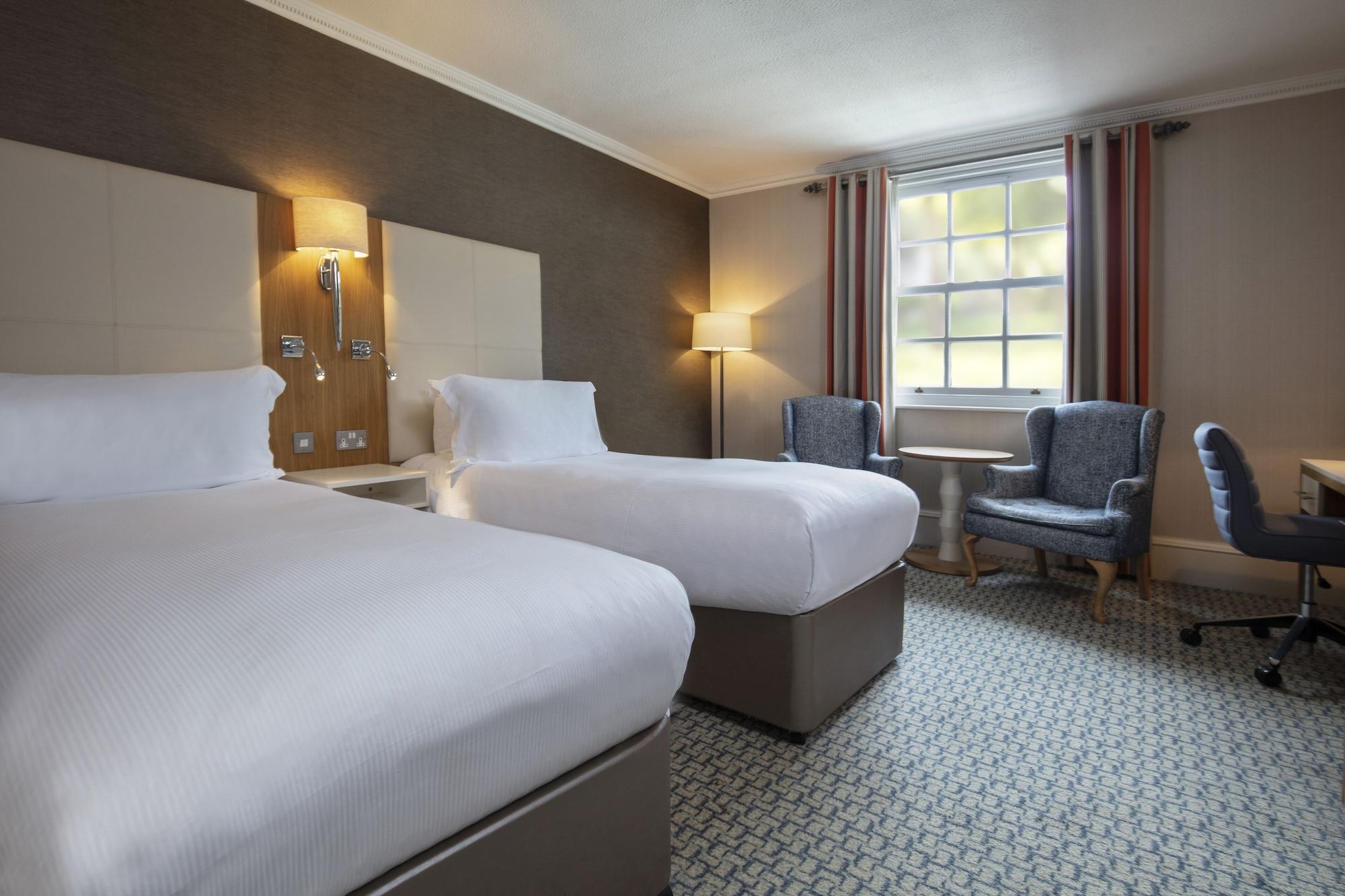 Oulton Hall Hotel, Spa & Golf Resort Leeds  Zewnętrze zdjęcie